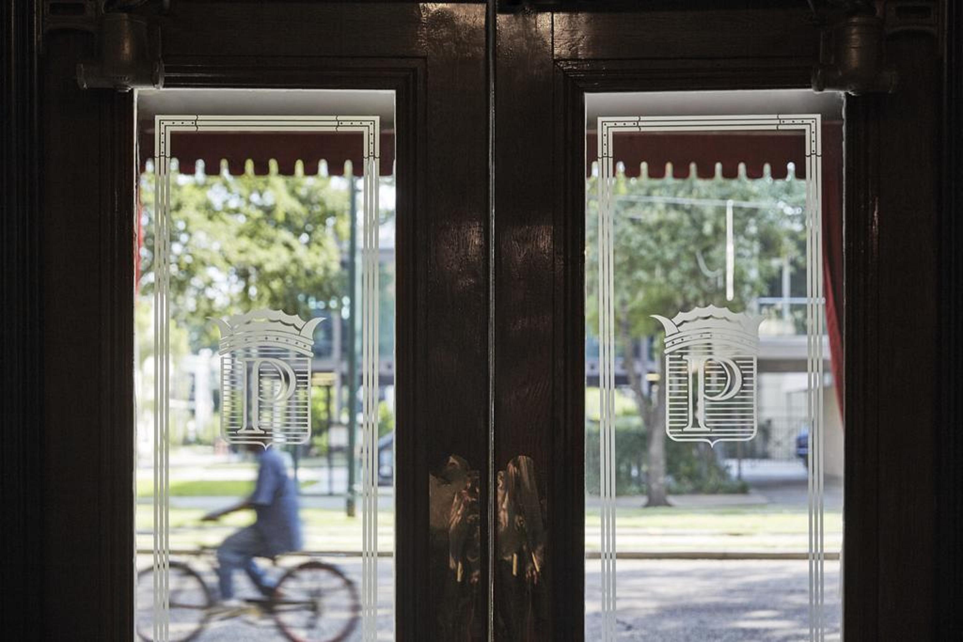 Pontchartrain Hotel St. Charles Avenue New Orleans Dış mekan fotoğraf